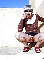 mature women loves black dick