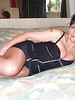 mature pantyhoses